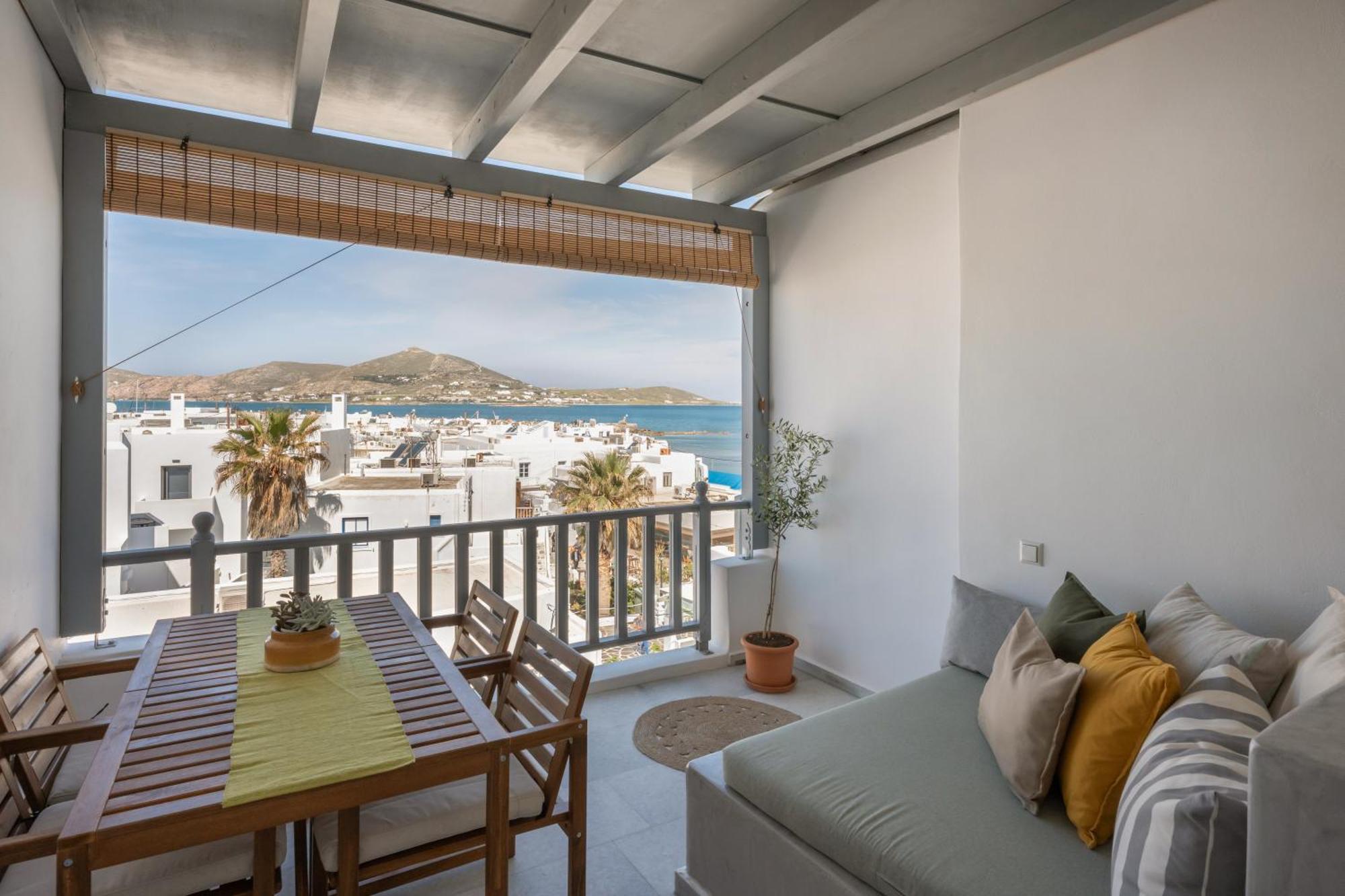 Caper-2 Bedroom Traditional Home With Amazing View ナウサ エクステリア 写真
