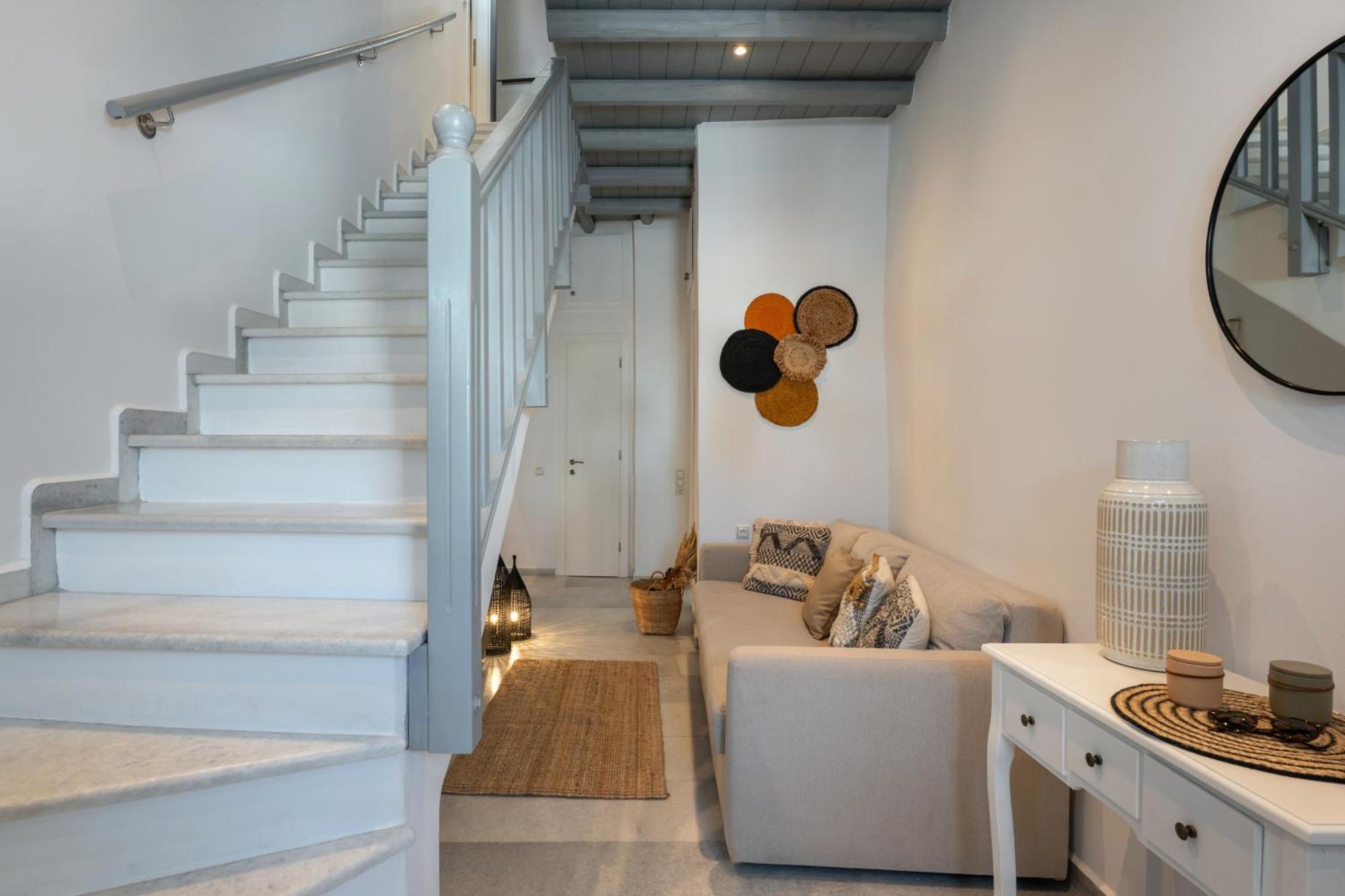 Caper-2 Bedroom Traditional Home With Amazing View ナウサ エクステリア 写真