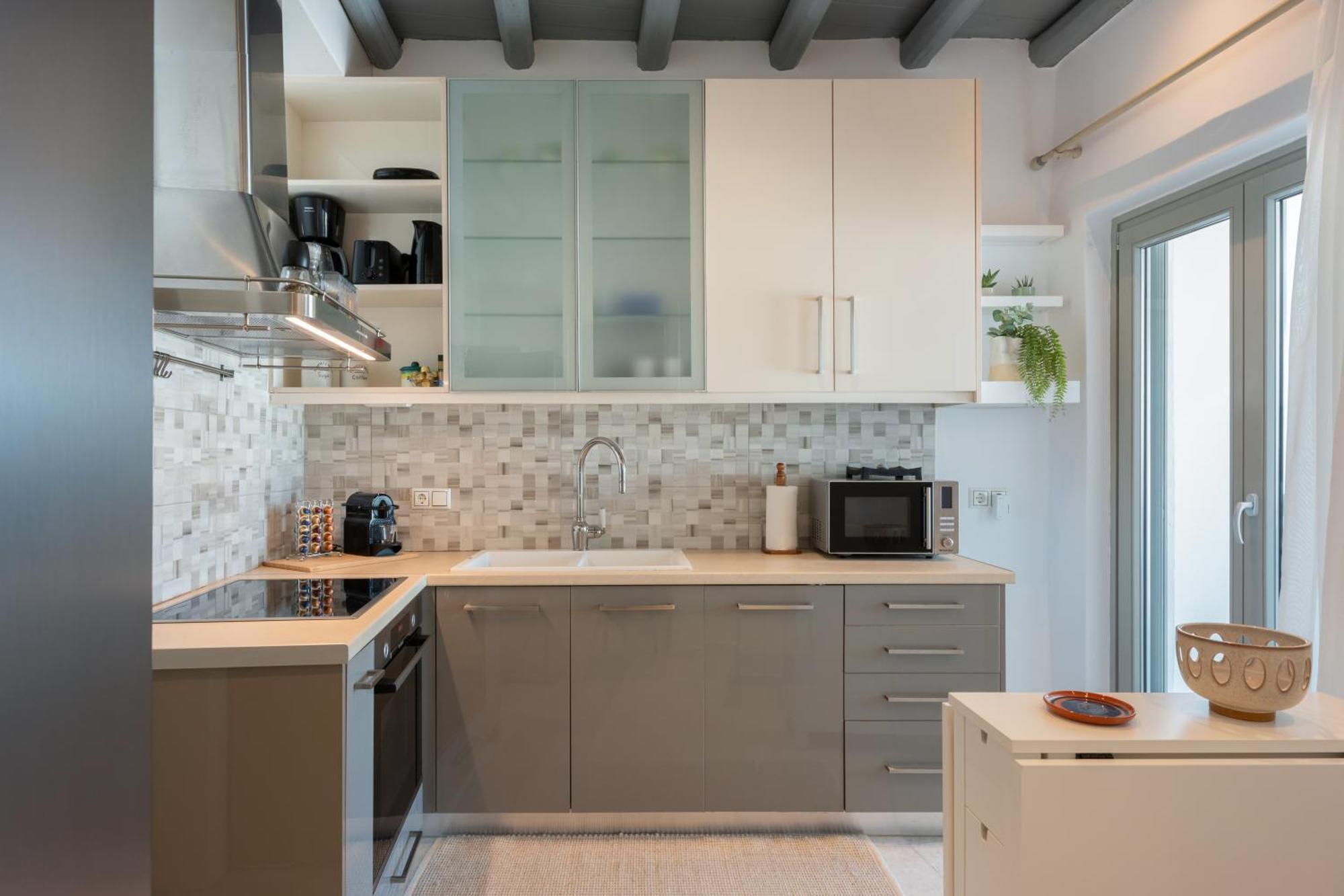 Caper-2 Bedroom Traditional Home With Amazing View ナウサ エクステリア 写真